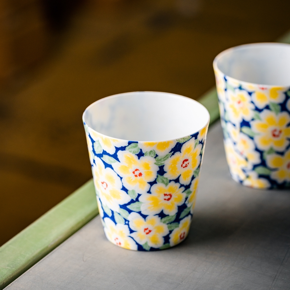 Set de 2 tasses à thé japonaises jaunes et fleurs