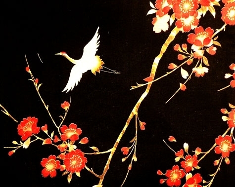 Yukata japonais en coton décoré de motifs de fleurs et de grues