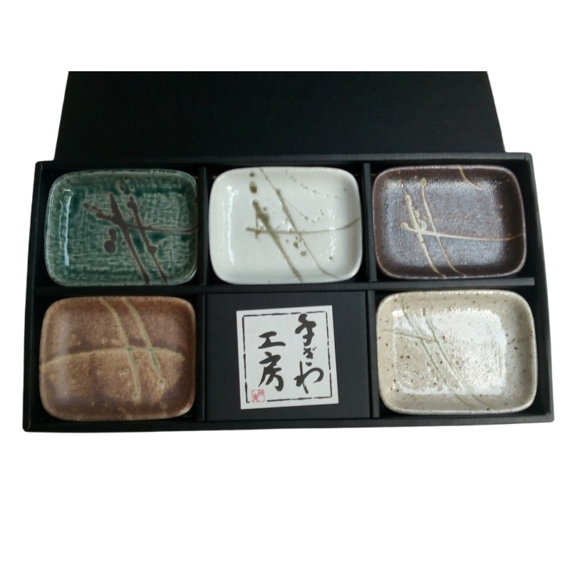 Set de 5 petits plats japonais en céramique, décorés de motifs de calligraphie et de couleurs variées