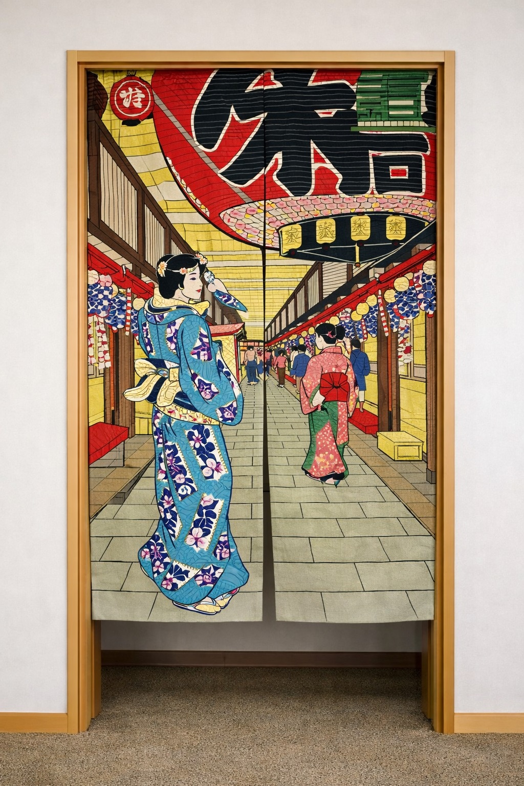 Noren japonais décoré du motif Asakusa, présenté seul en suspension