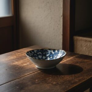 Saladier bleu motifs Karakusa