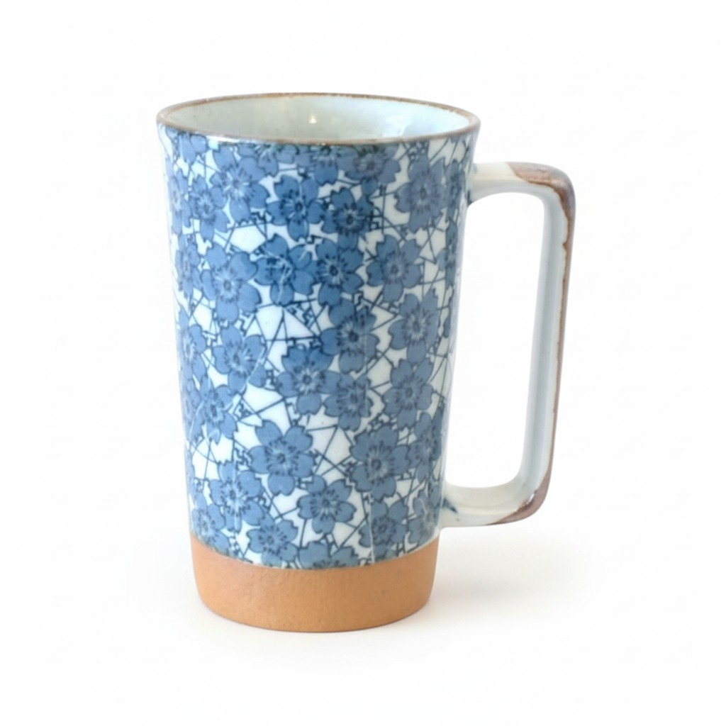 Grand mug japonais en céramique décoré de motifs feuilles