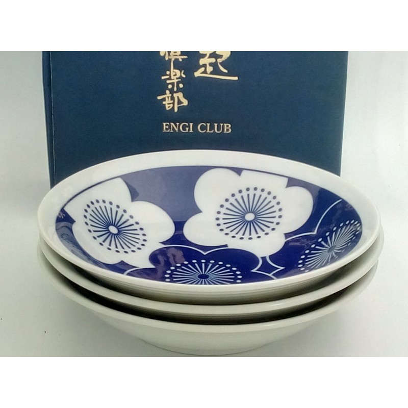 Set de trois assiettes japonaises rondes et creuses en céramique