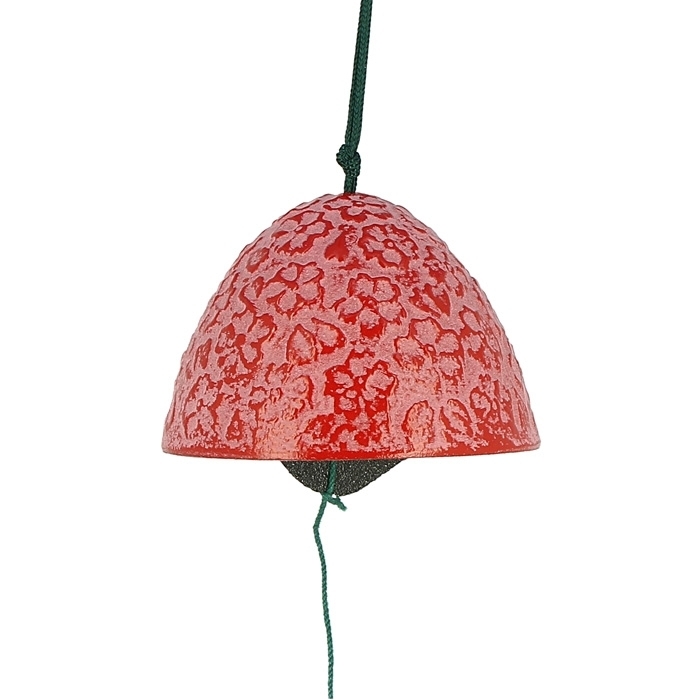 Clochette japonaise Furin en fonte rouge décorée d’un motif de fleur de cerisier sakura