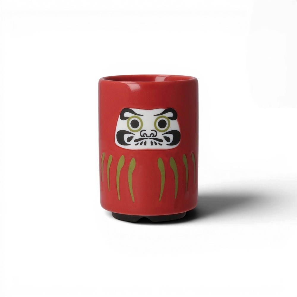 Tasse japonaise yunomi en céramique décorée d’un motif Daruma rouge porte‑bonheur